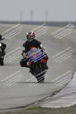 media/Nov-30-2025-TrackDaz (Sun) [[d8b22663df]]/C Group/Session 4 (Outside Grapevine)/